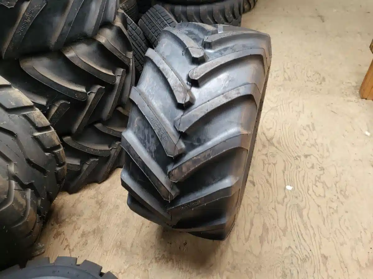 Gallery image 1 for New Tianli 425/55R17 Tires