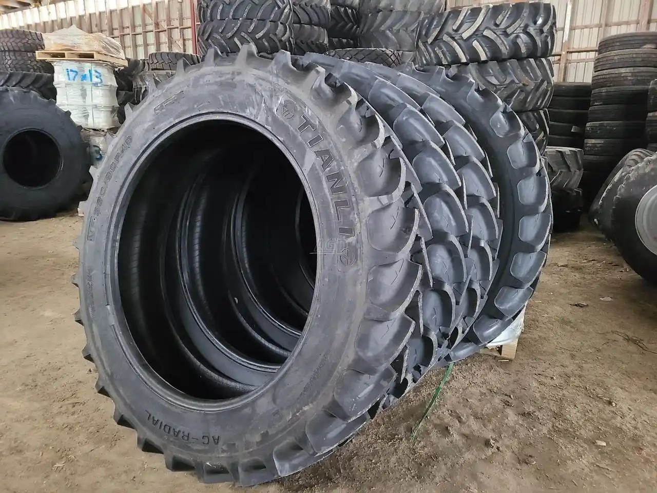 Gallery image 2 for Tianli VF380/90R46 Tires