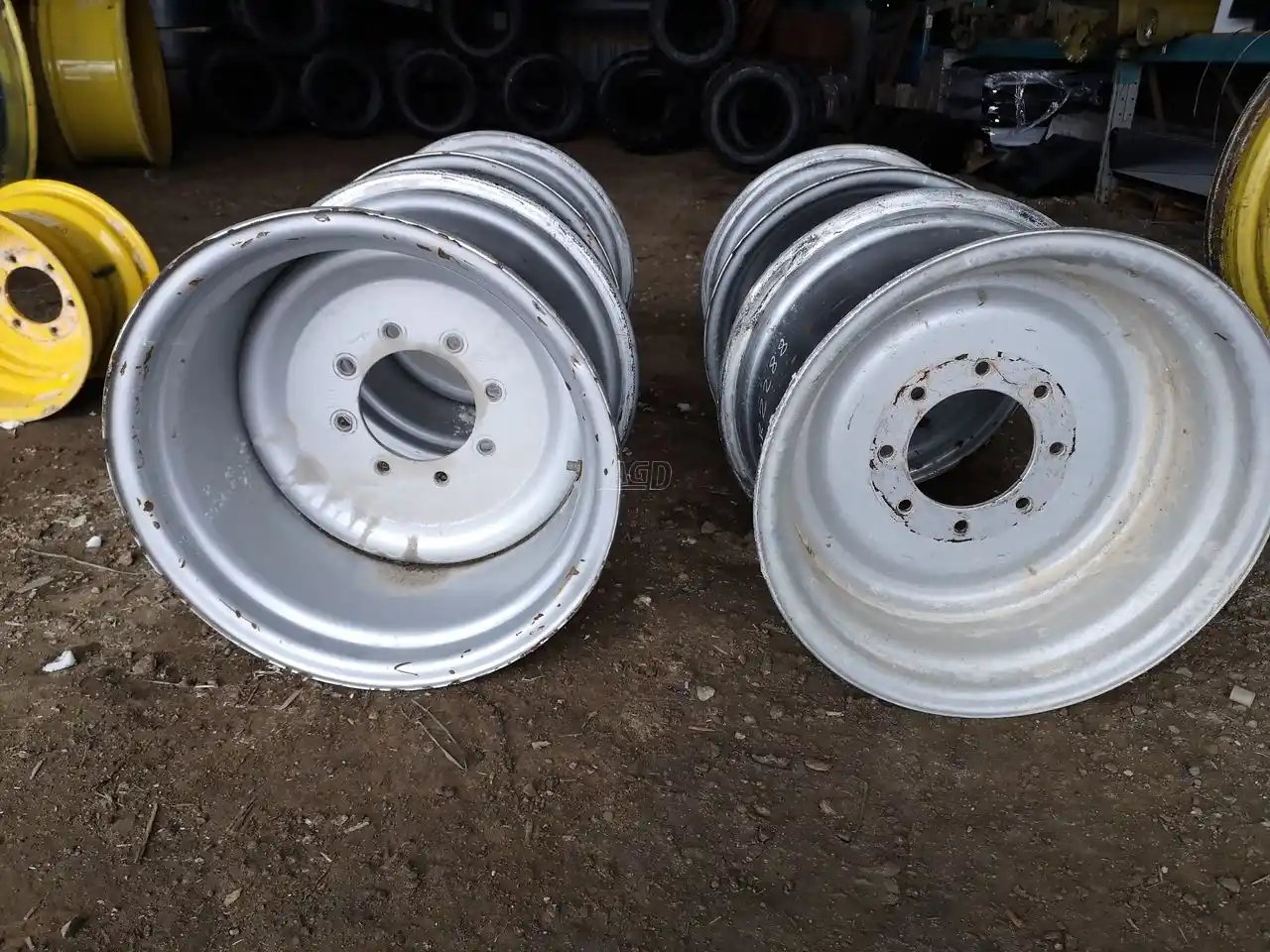 Gallery image 2 for Used Unspecified 14x20 Rims