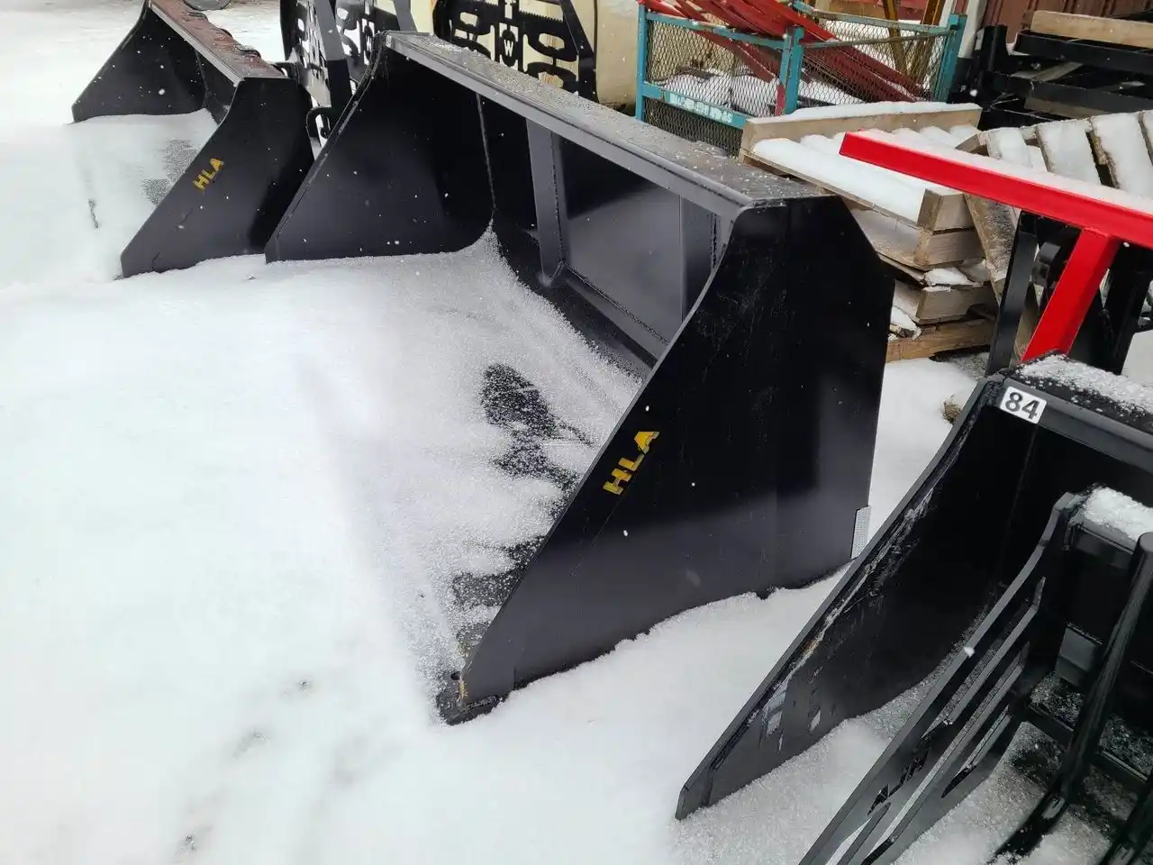 Gallery image 2 for New 2026 HLA Attachments MBHV84AO600 Bucket