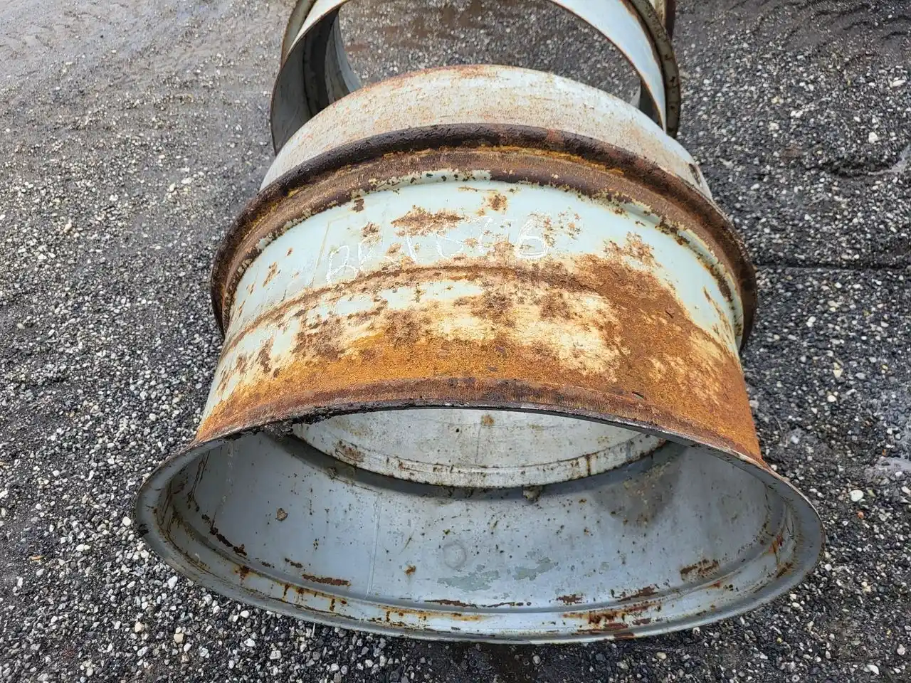 Gallery image 2 for Used Titan 15x34 Rims