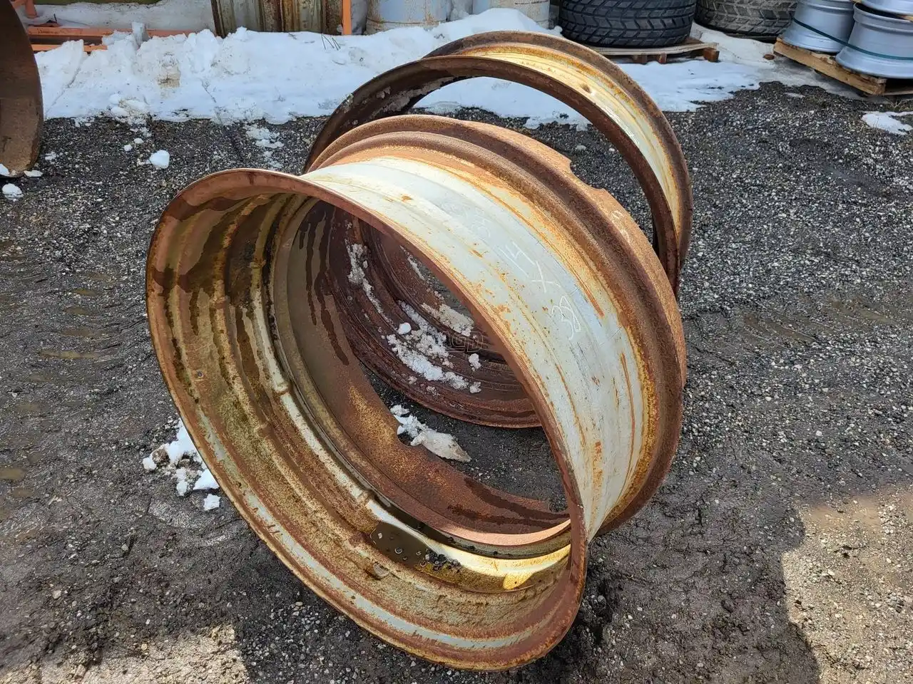 Gallery image 2 for Used Titan 14x38 Rims