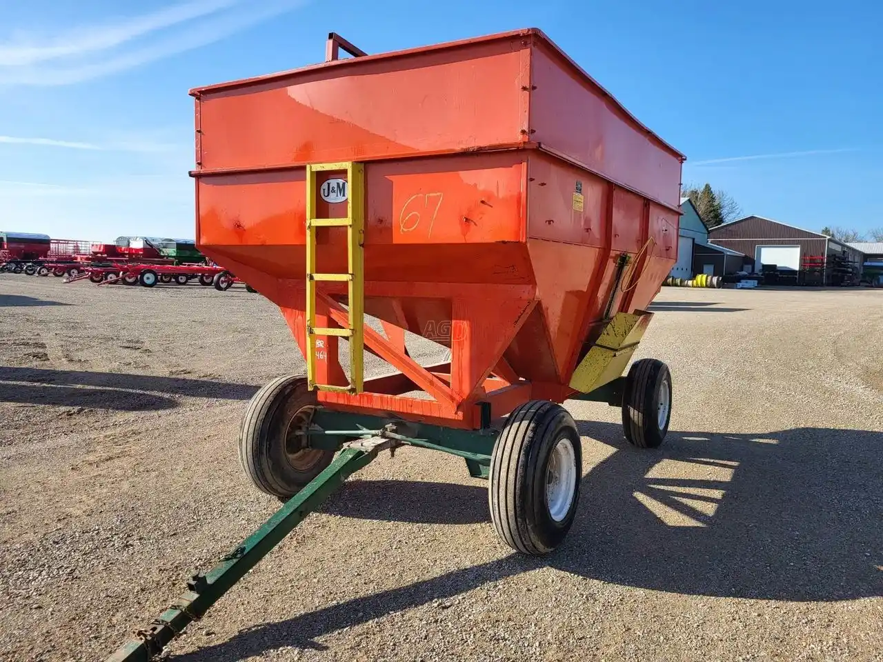 Gallery image 1 for Used J&M 350 Gravity Box