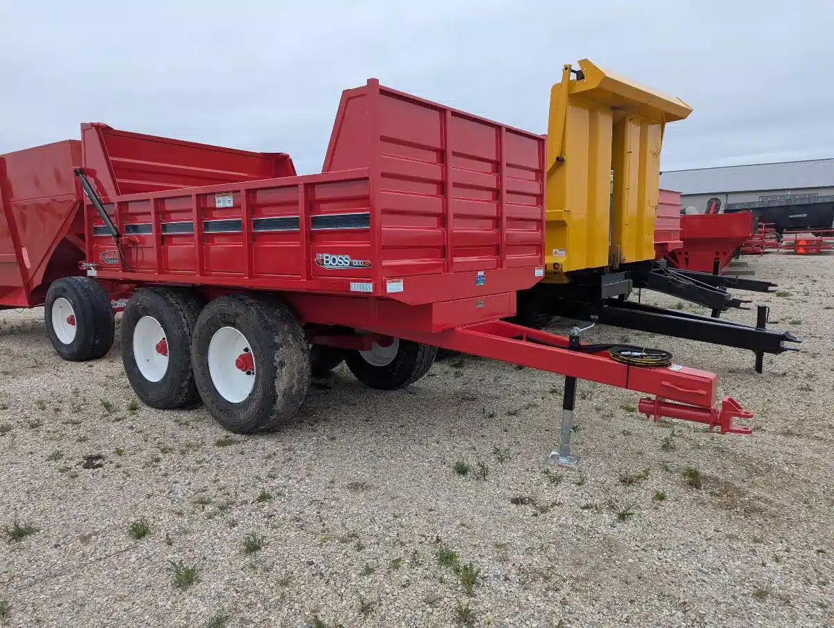 Gallery image 1 for New 2025 John BM Mfg Ltd. T-1200DB DIRT BOSS Trailer - Dump