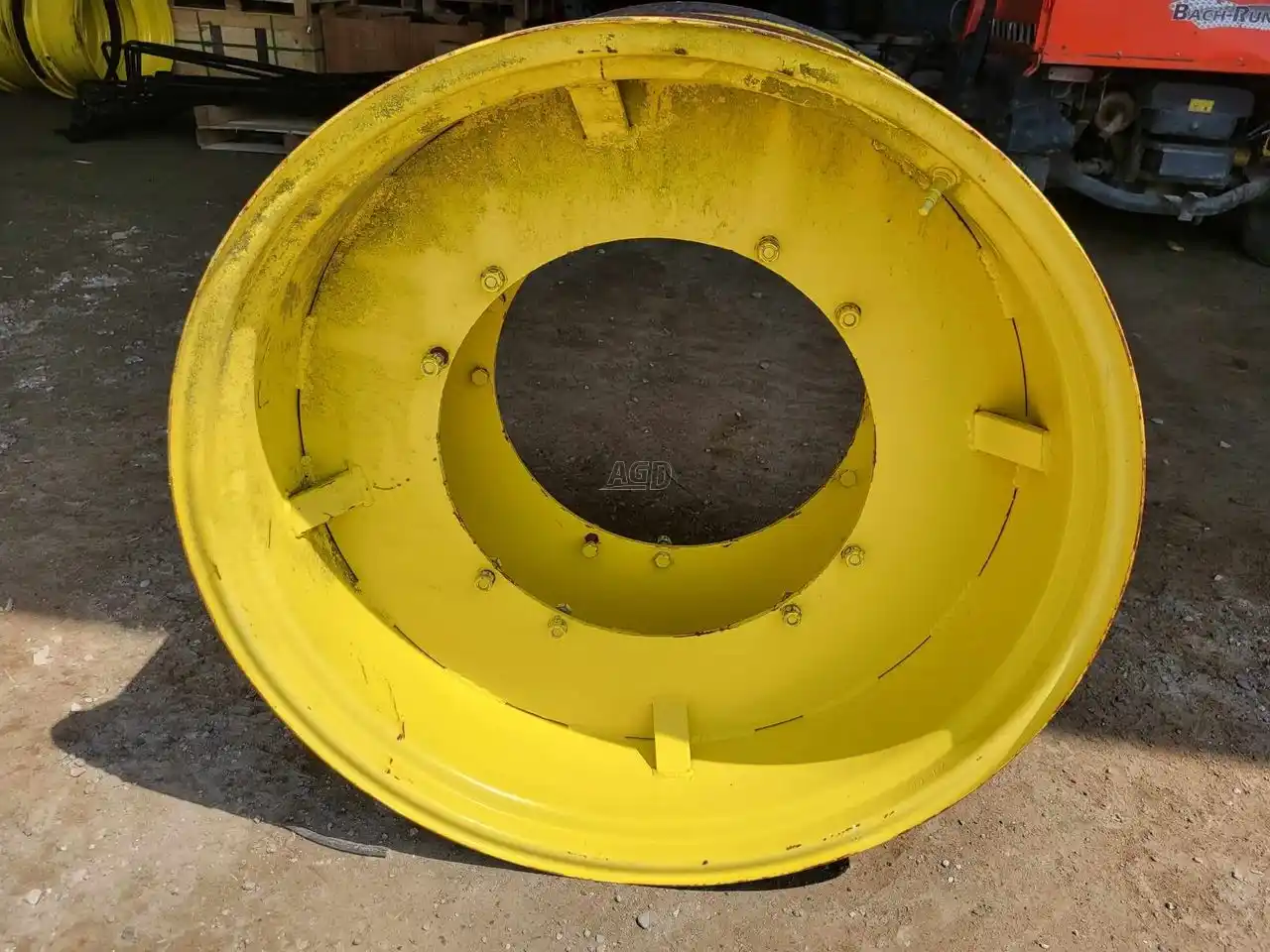 Gallery image 2 for Used Titan 11x38 Rims