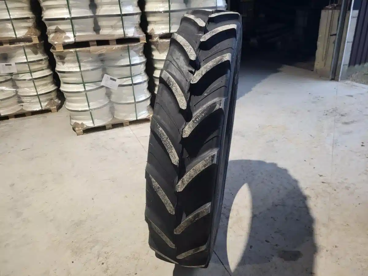 Gallery image 2 for New Tianli 320/80R42 Tires