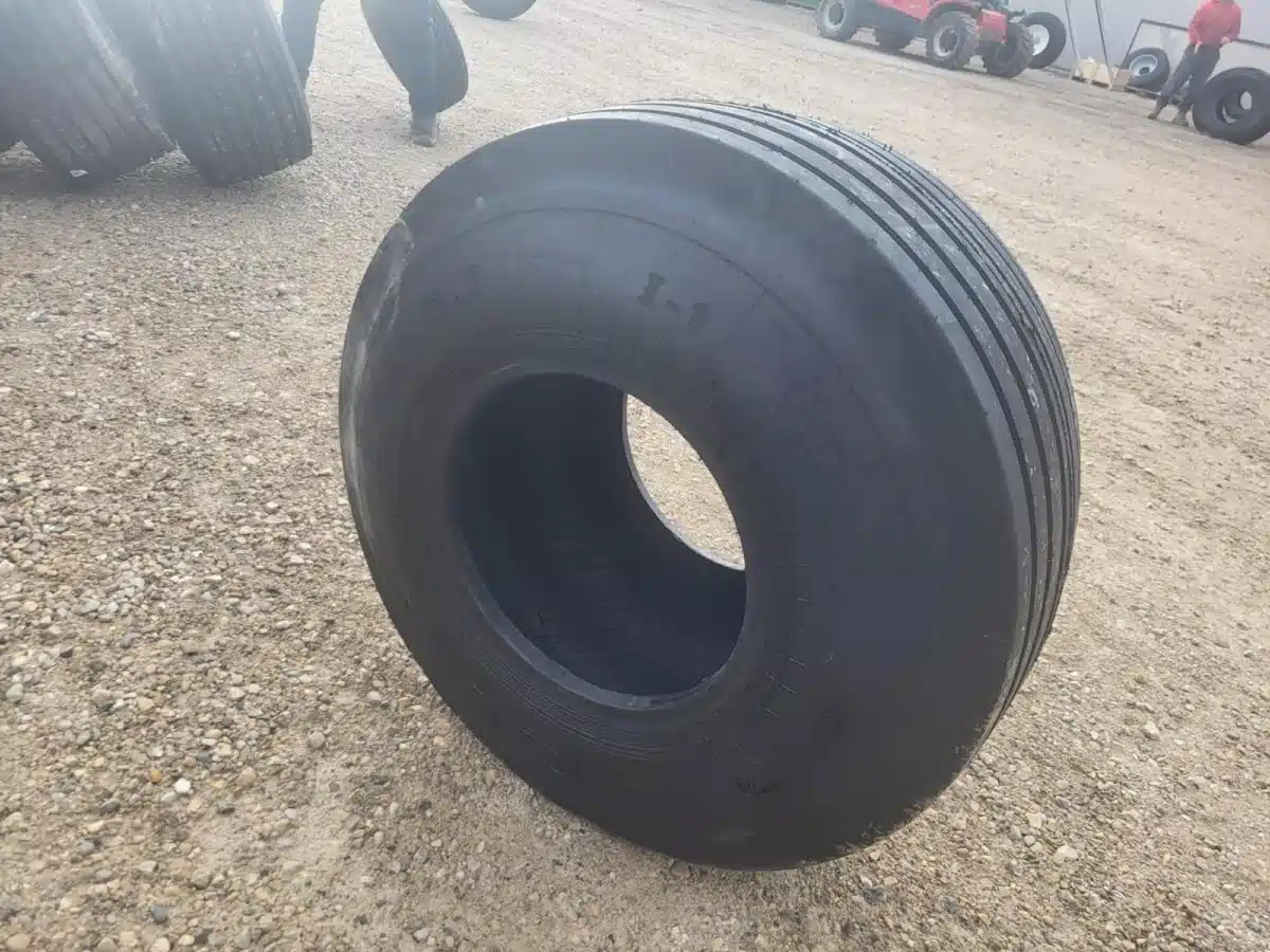 Gallery image 2 for New Marcher 16.5L-16.1 Tires