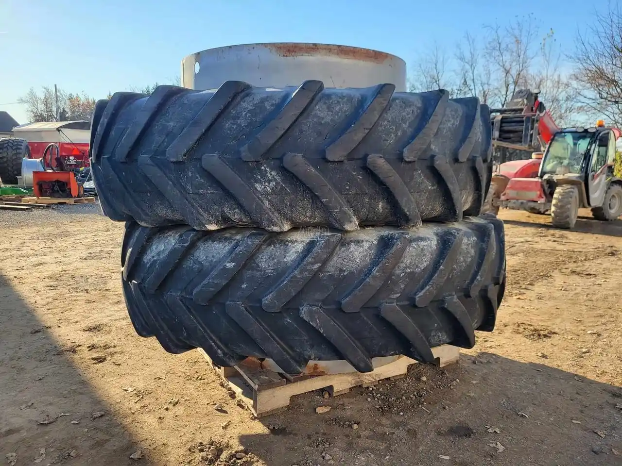 Gallery image 2 for Used Michelin 520/85R46 Tires & Rims