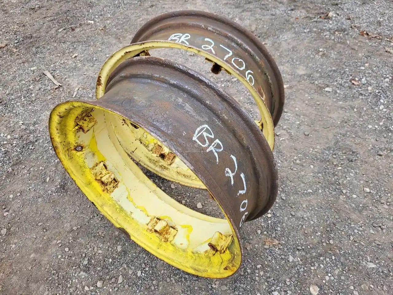 Gallery image 1 for Used Titan 8x24 Rims