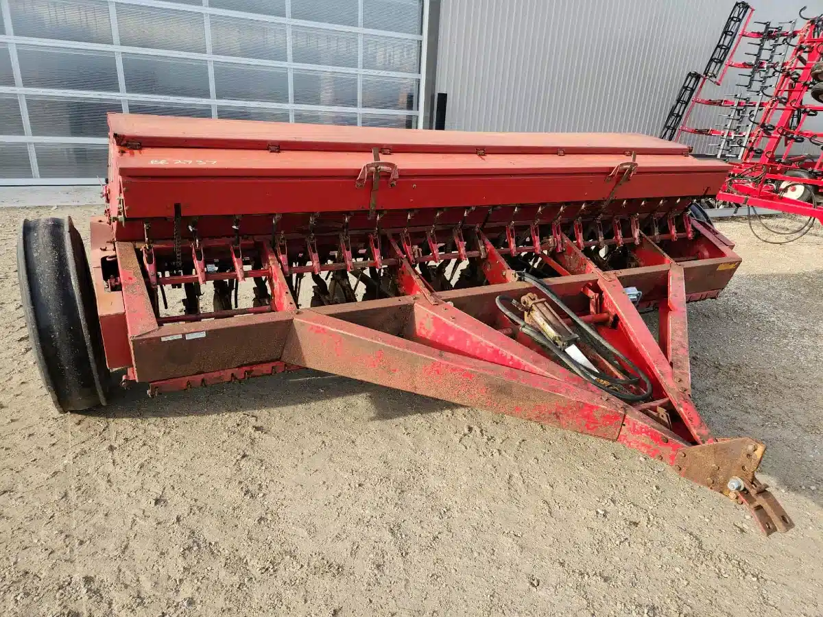 Gallery image 2 for Used Case IH 510 Drill