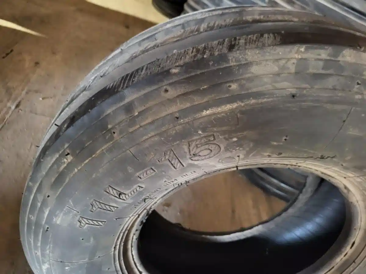 Gallery image 2 for New Marcher 11L-15 Tires