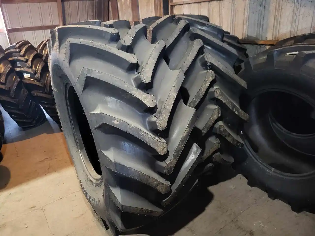 Gallery image 1 for New Petlas 620/75R30 Tires