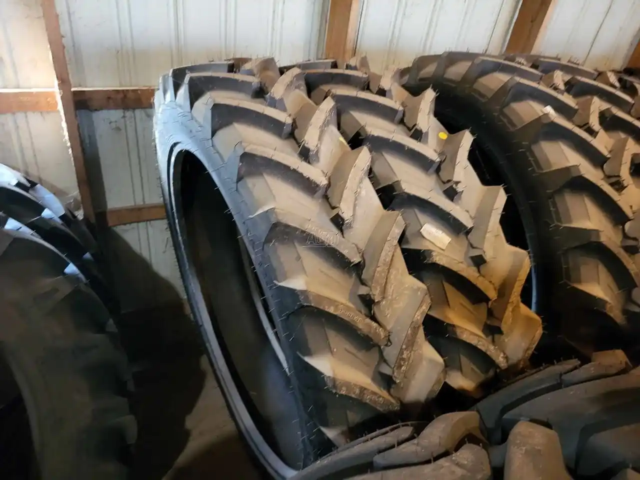 Gallery image 1 for New Petlas 340/85R48 Tires