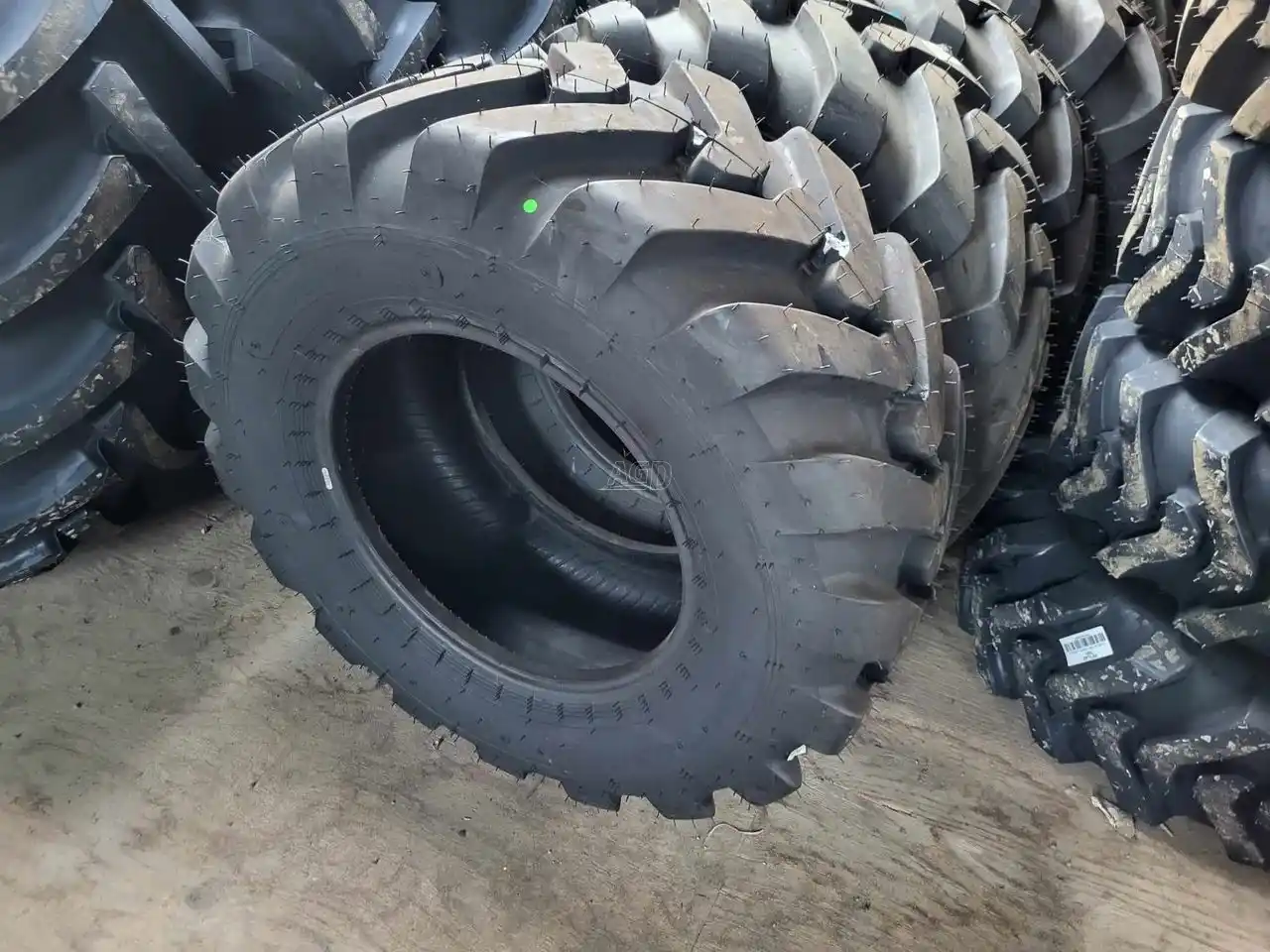 Gallery image 2 for New Petlas 405/70-20 Tires