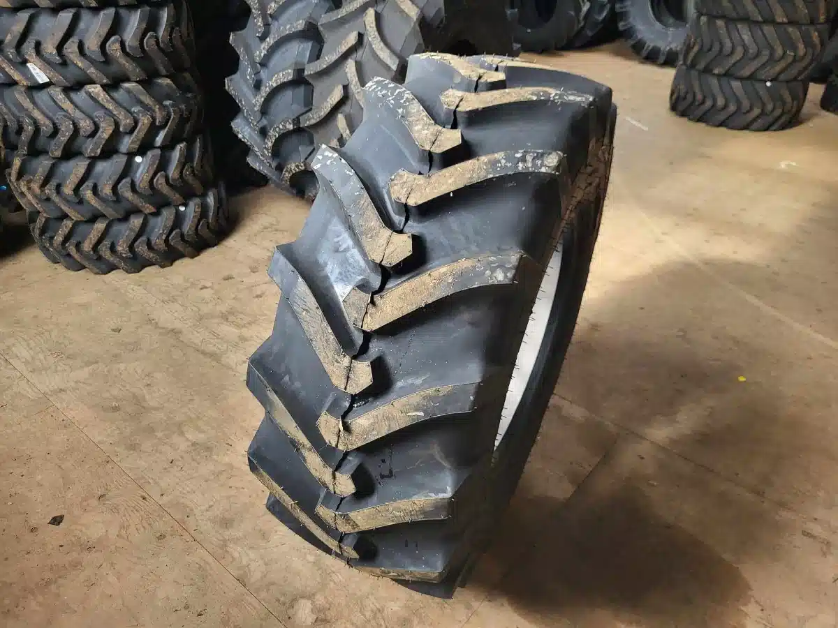 Gallery image 1 for New Petlas 460/70R24 Tires