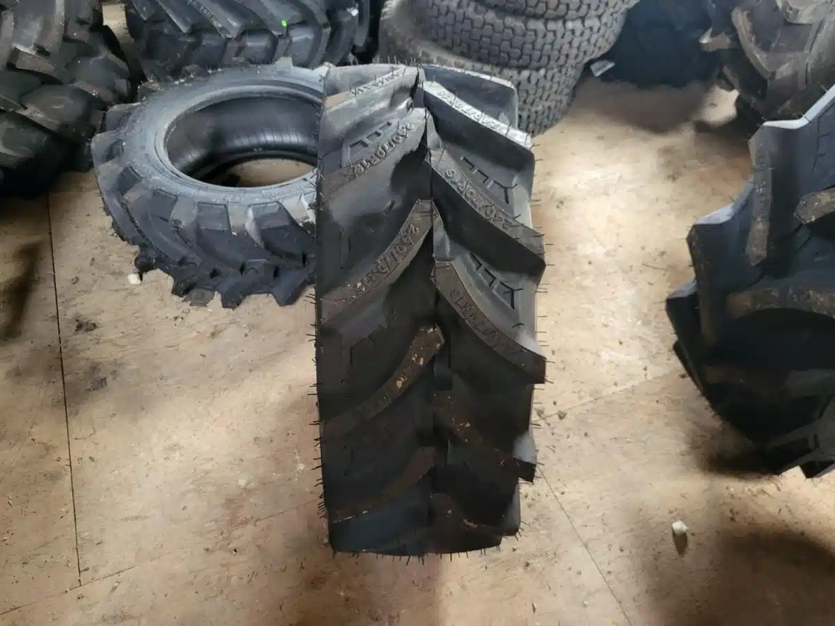 Gallery image 2 for New Petlas 240/70R16 Tires