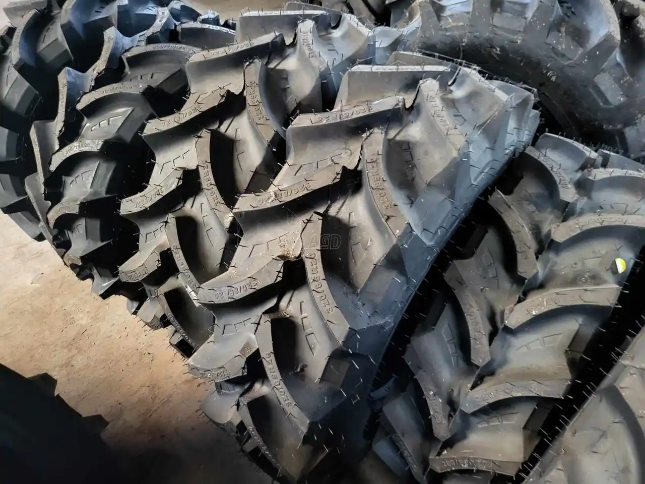 Gallery image 1 for New Petlas 320/85R20 Tires