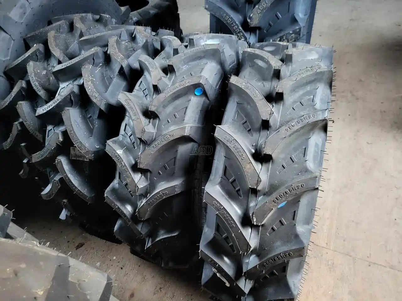 Gallery image 1 for New Petlas 280/85R20 Tires