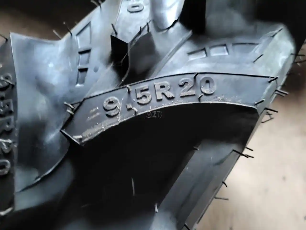 Gallery image 2 for New Petlas 9.5R20 Tires