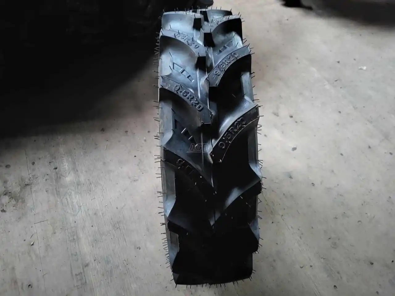 Gallery image 1 for New Petlas 9.5R20 Tires