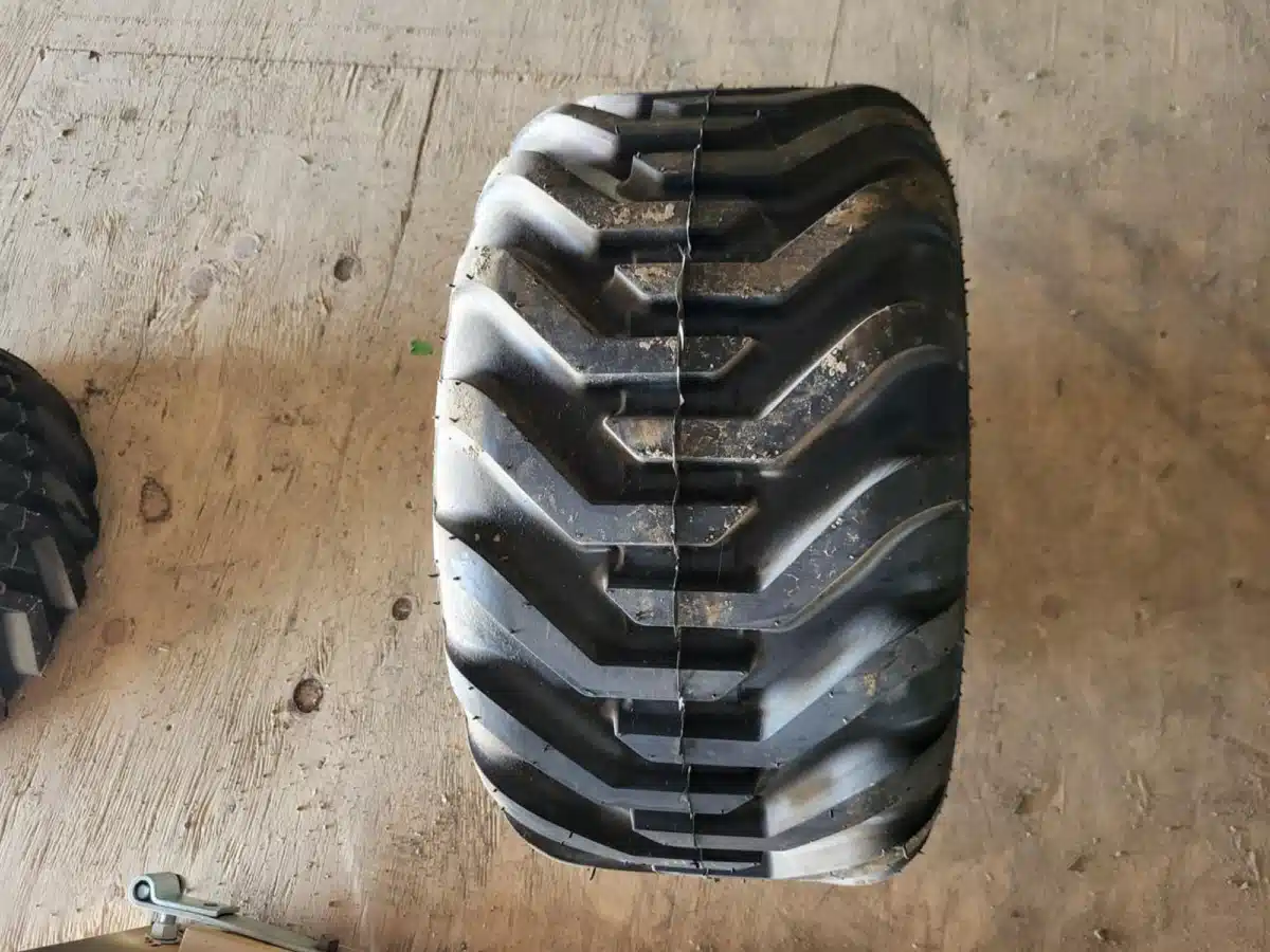 Gallery image 1 for New Multistar 26x12-12 Tires