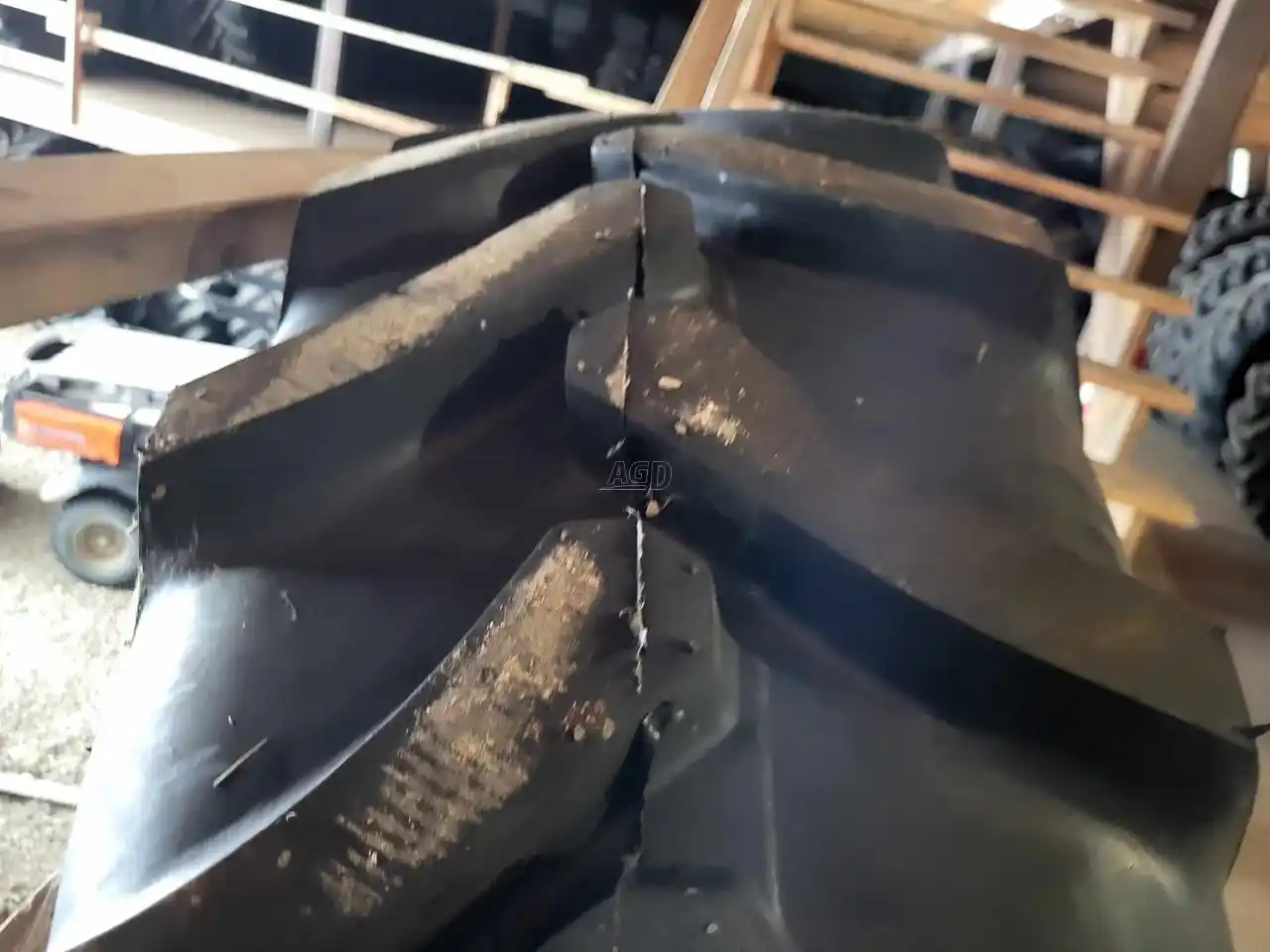 Gallery image 2 for New Uniglory 14.9-26 Tires