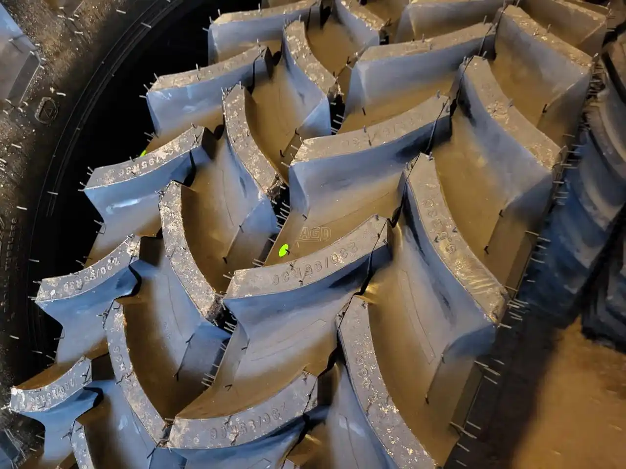 Gallery image 2 for New Petlas 230/95R36 Tires