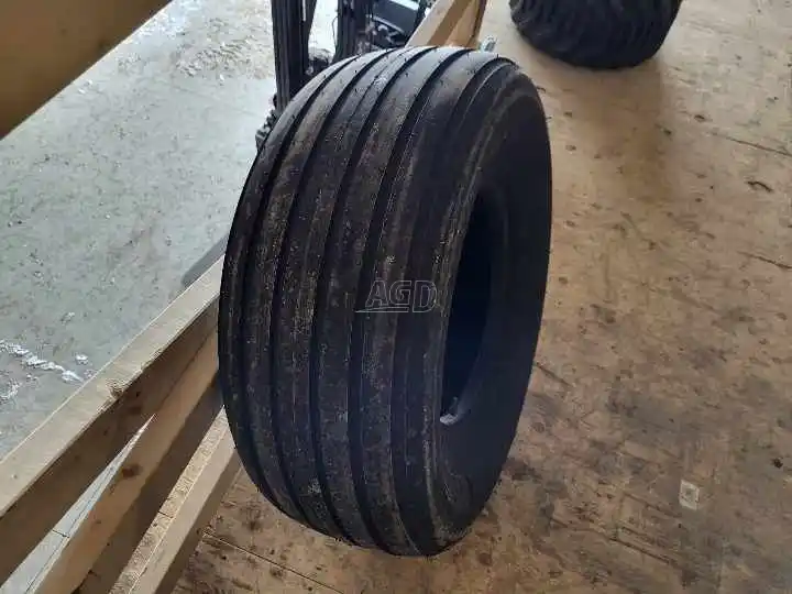 Gallery image 2 for New Multistar 12.5L-15 Tires