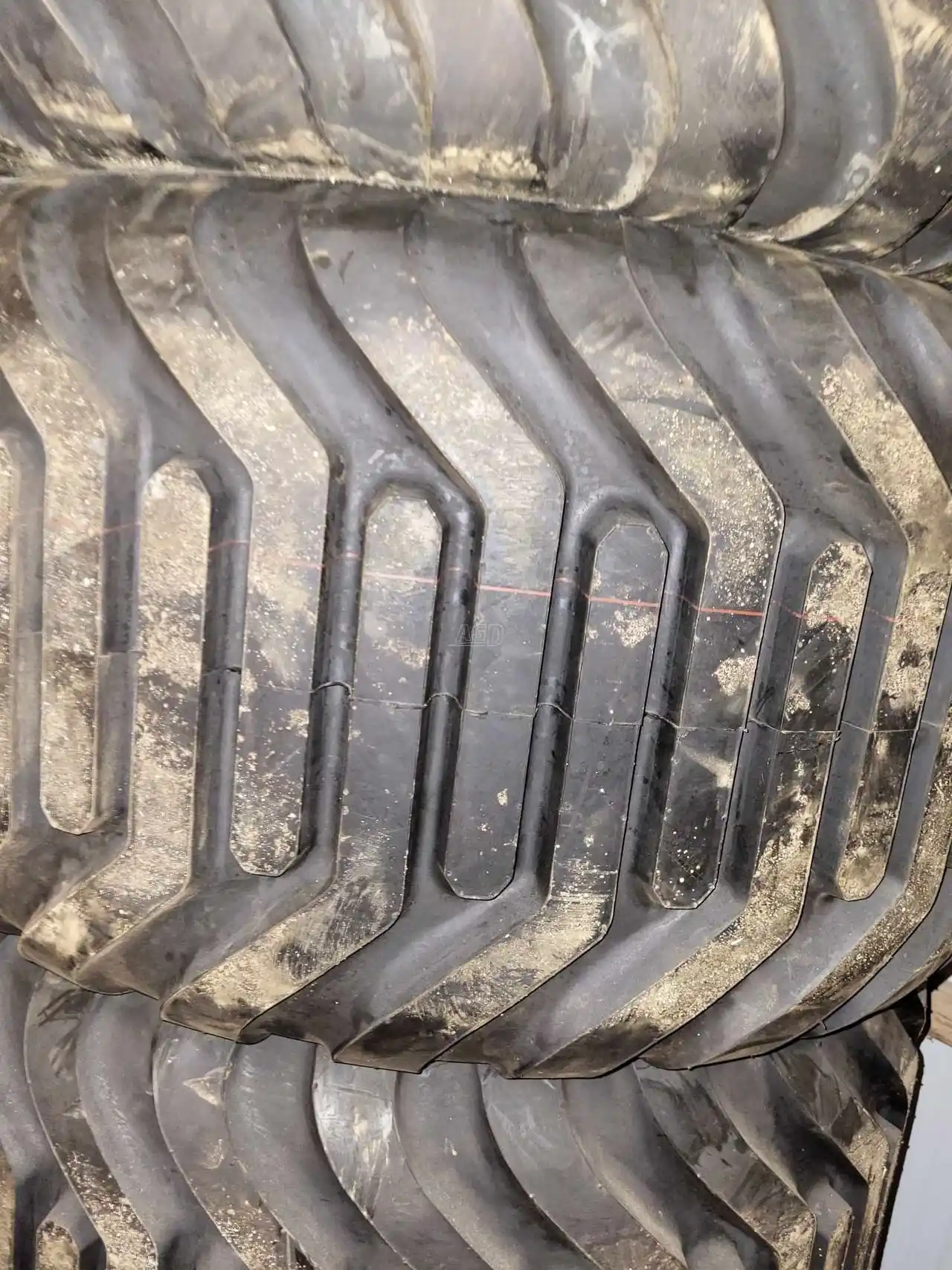 Gallery image 2 for New Tianli 600/50R22.5 Tires