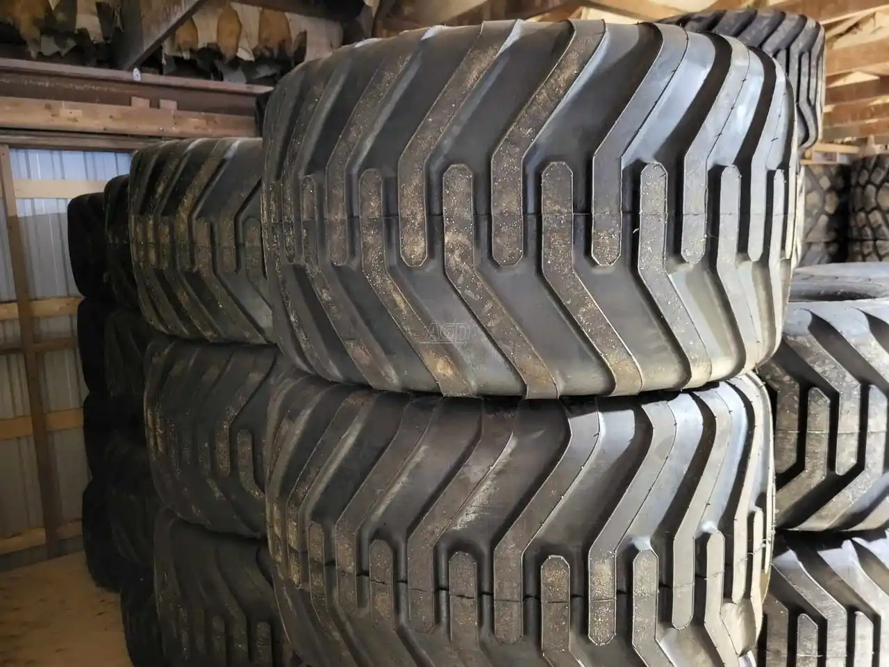 Gallery image 2 for New Tianli 500/50R17 Tires