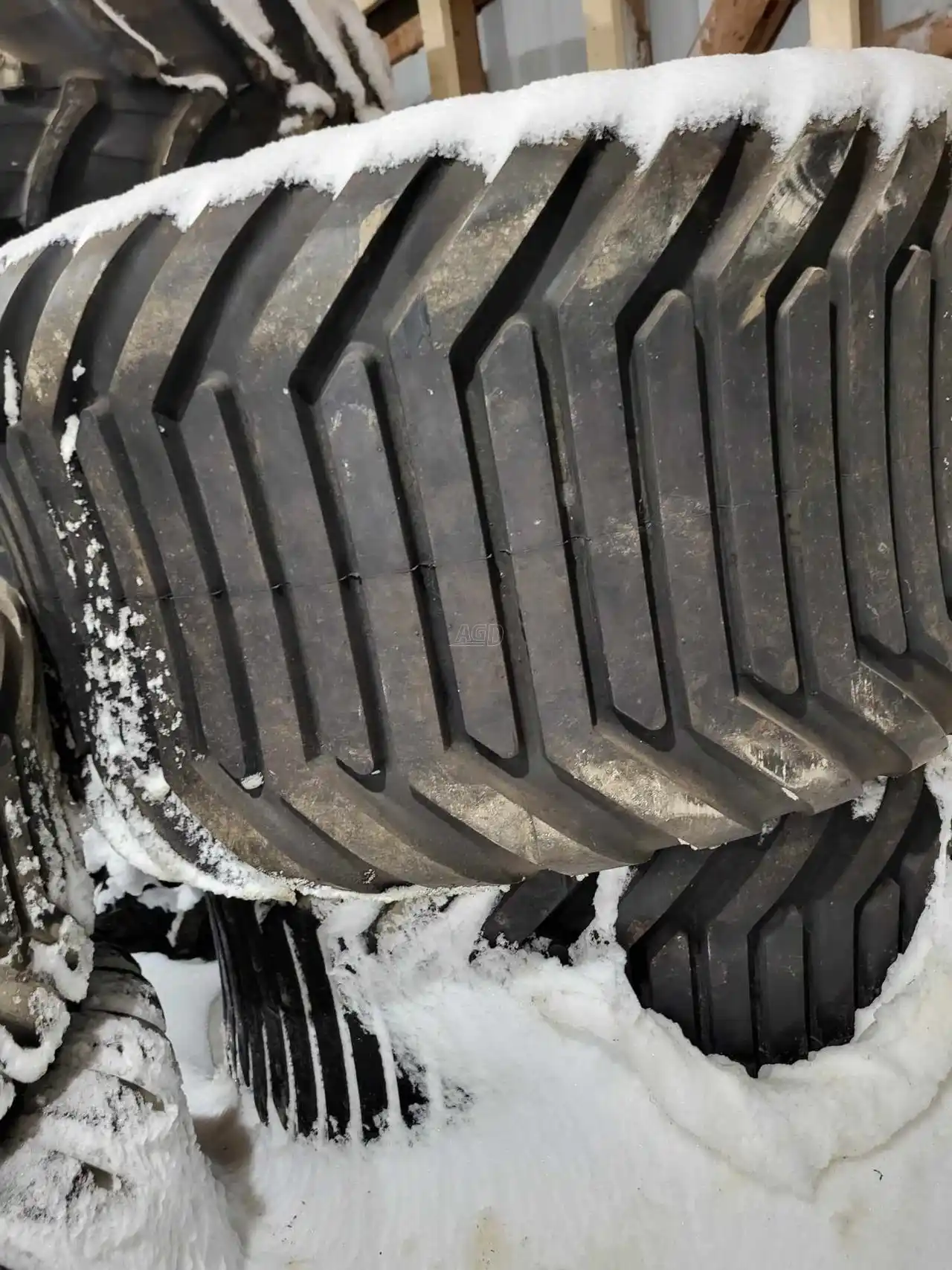 Gallery image 2 for New Multistar 850/50-30.5 Tires