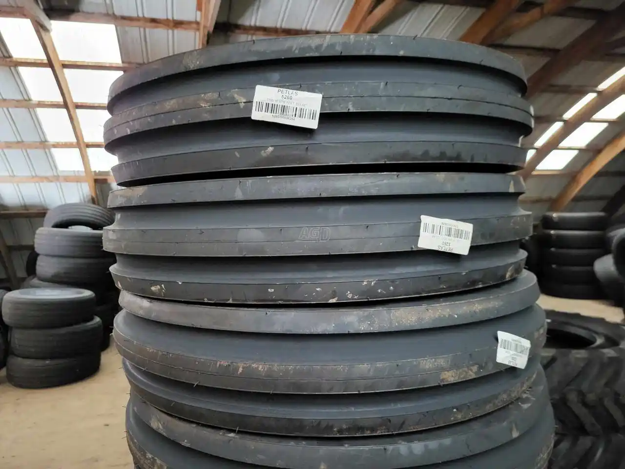 Gallery image 2 for New Petlas 7.50-16 Tires