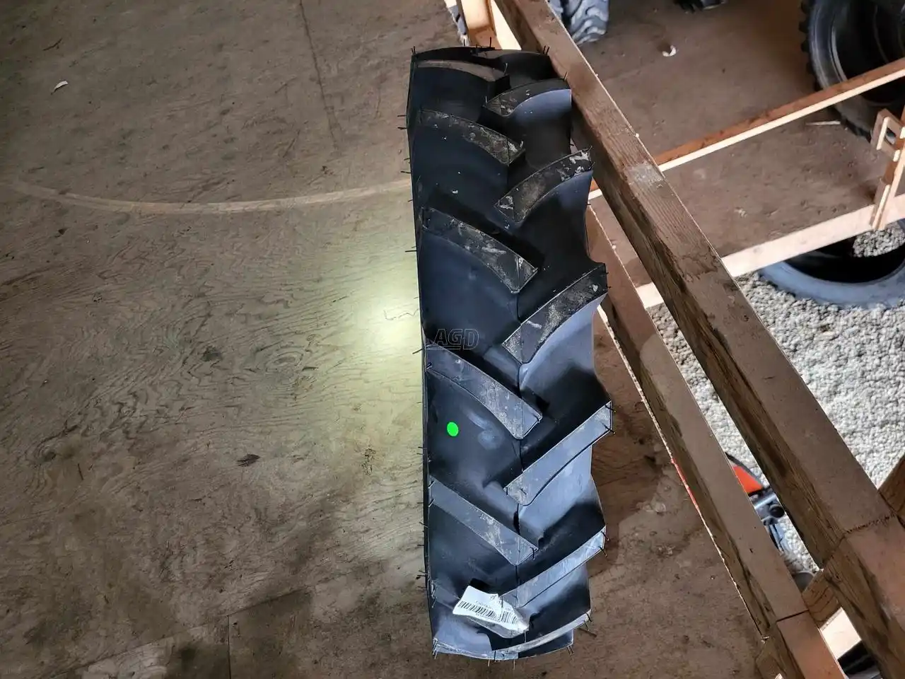 Gallery image 1 for New Petlas 7.50-18 Tires