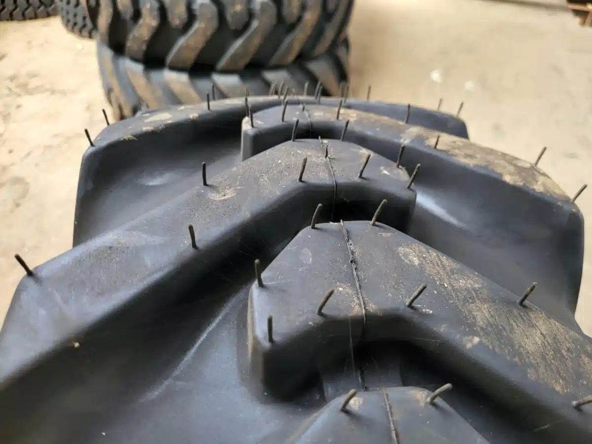 Gallery image 2 for New Petlas 12.5/80-18 Tires