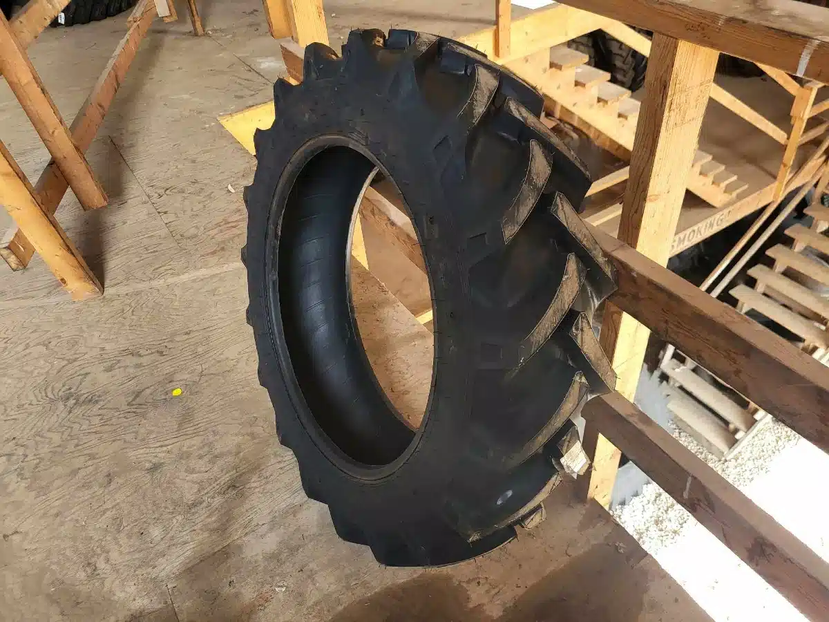 Gallery image 2 for New Petlas 9.5-24 Tires