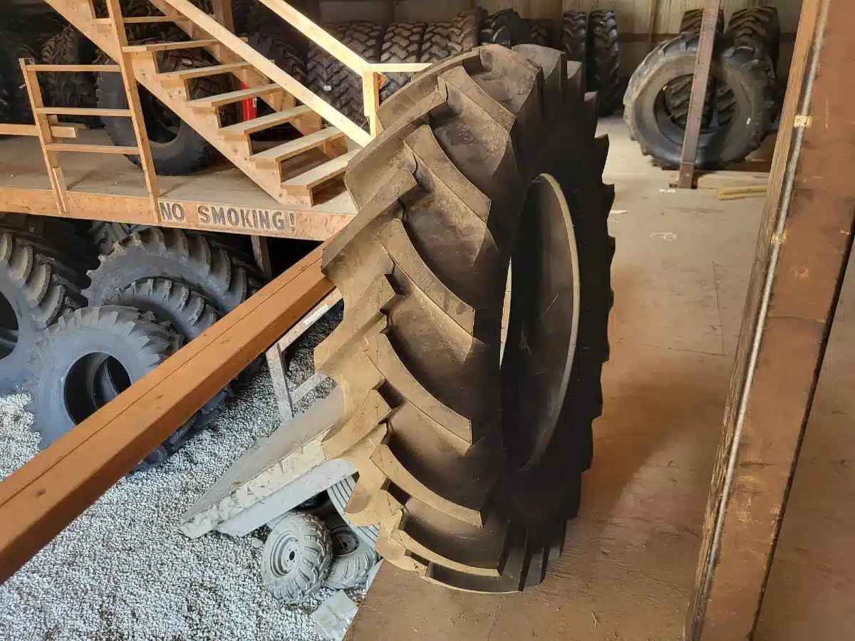 Gallery image 2 for New Petlas 14.9-30 Tires