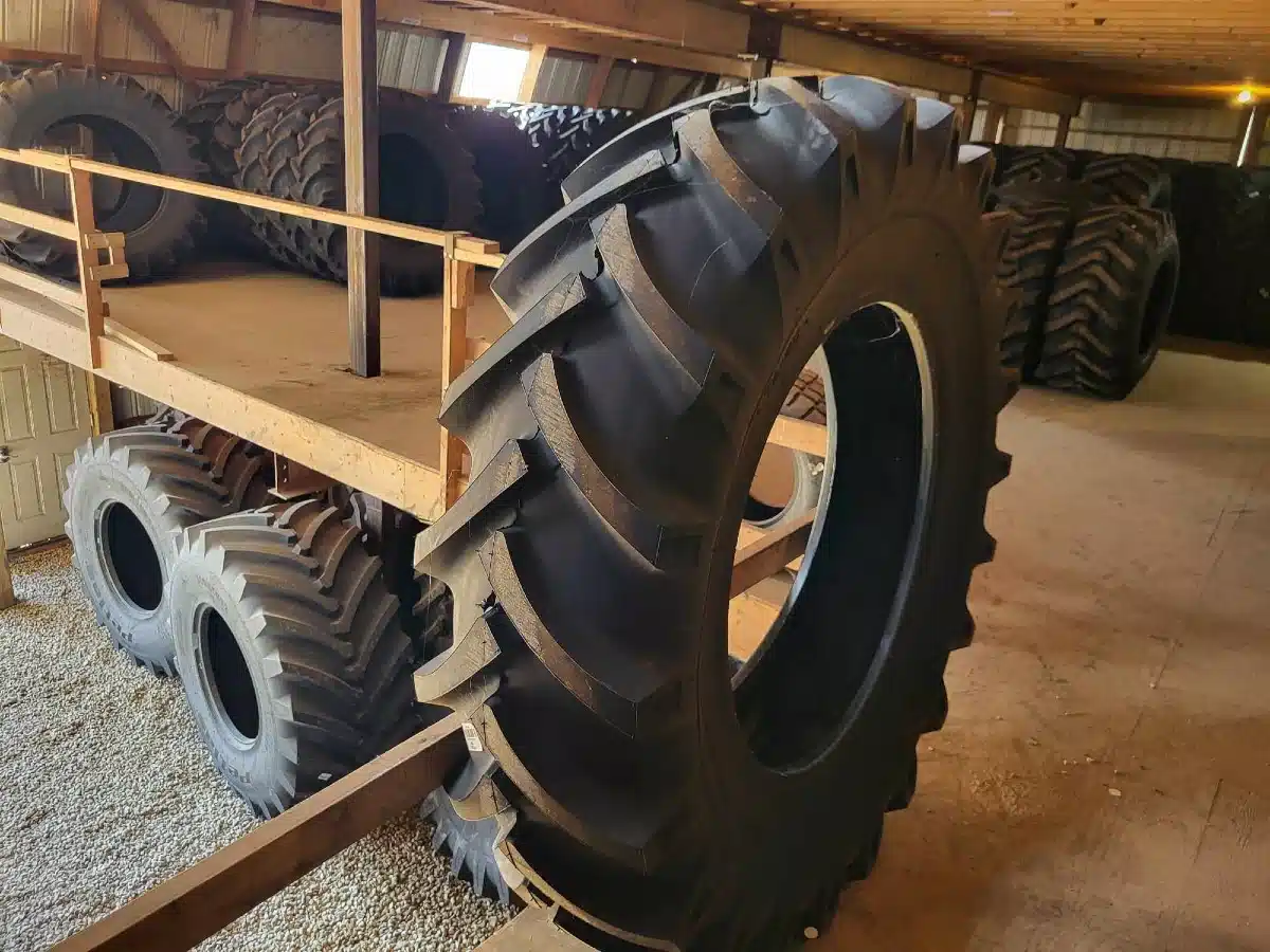 Gallery image 2 for New Petlas 18.4-34 Tires