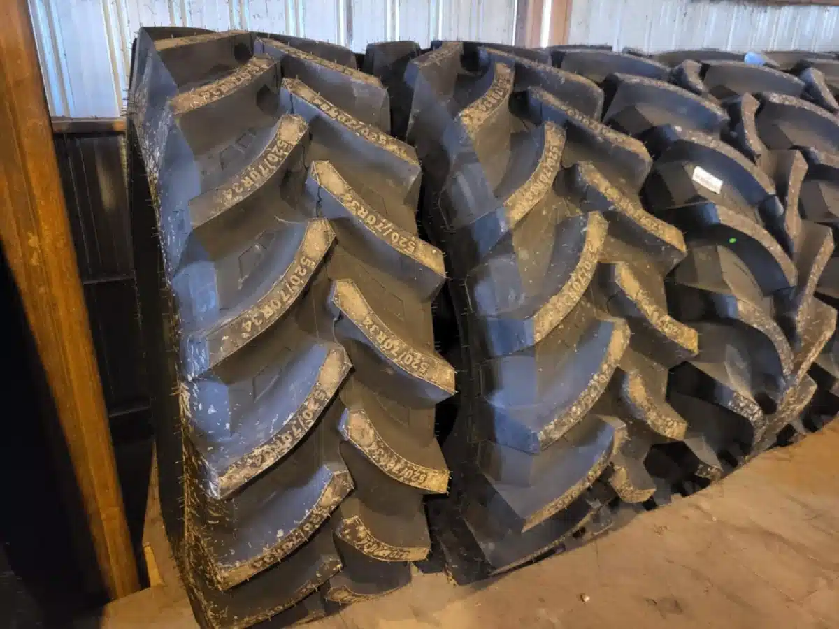 Gallery image 2 for New Petlas 520/70R34 Tires