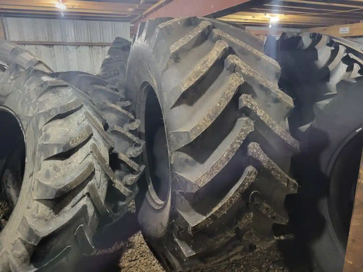 Gallery image 2 for New Petlas 800/70R38 Tires