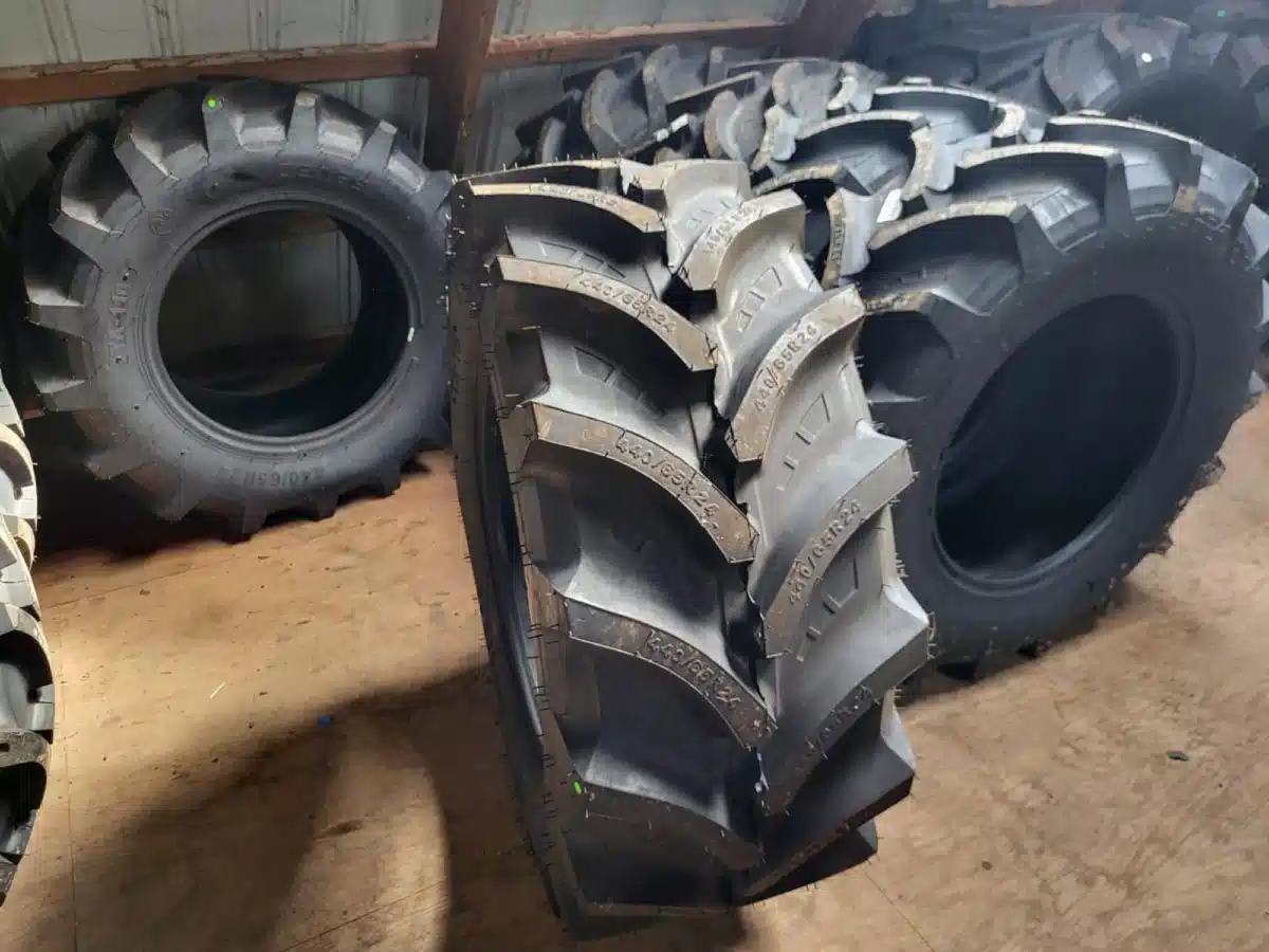 Gallery image 2 for New Petlas 440/65R24 Tires