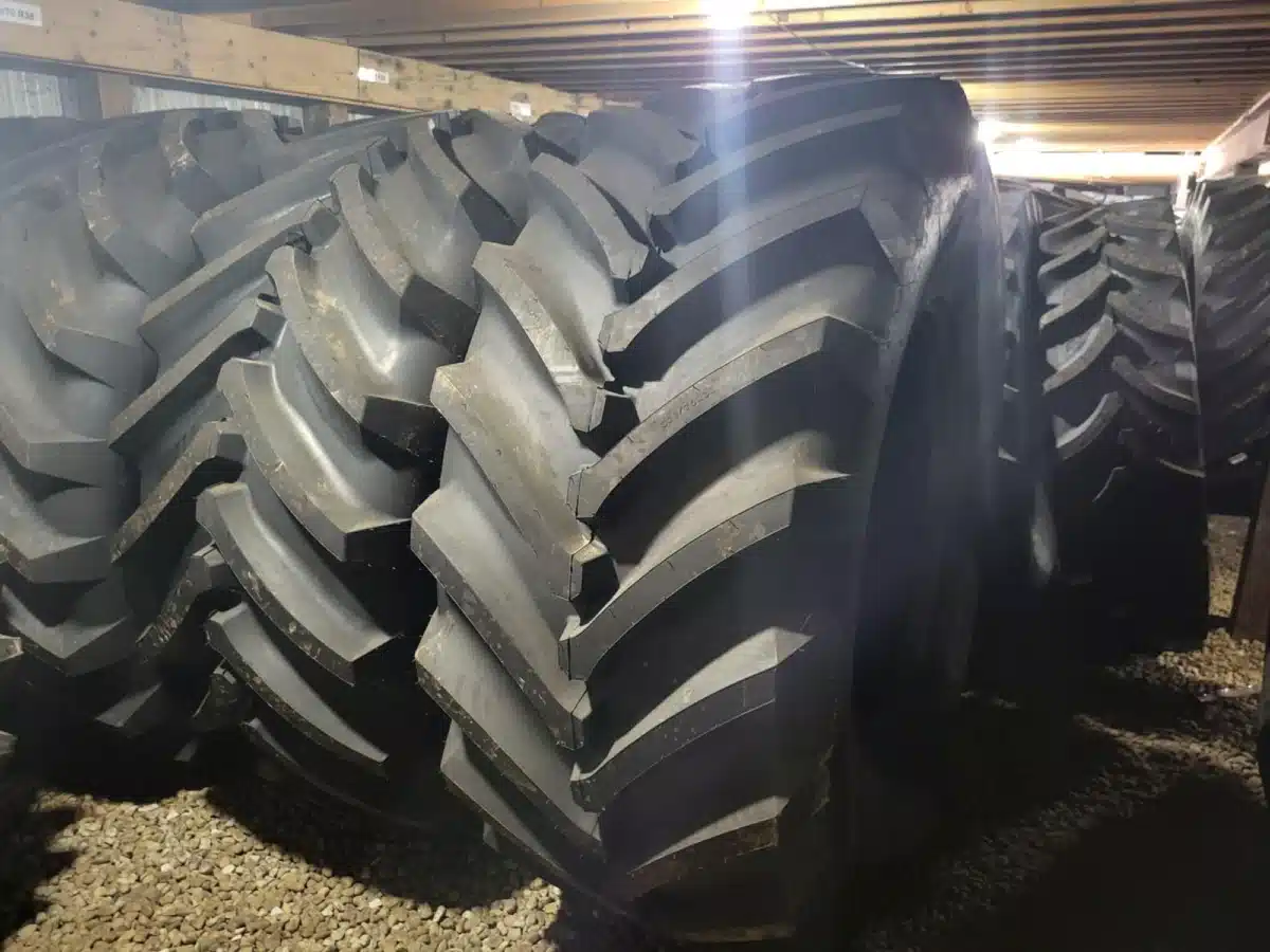 Gallery image 2 for New Petlas 800/70R38 Tires