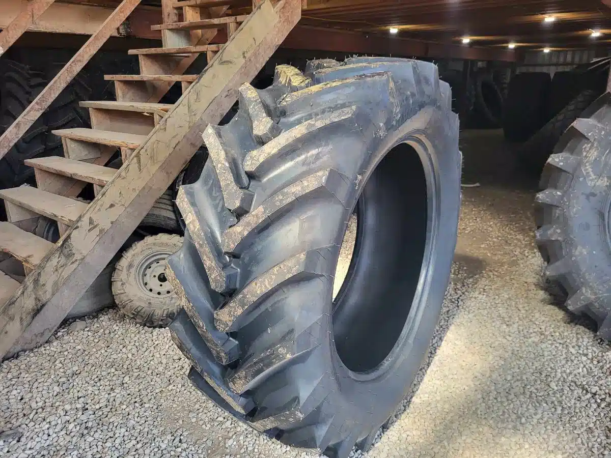 Gallery image 2 for New Petlas 600/65R42 Tires