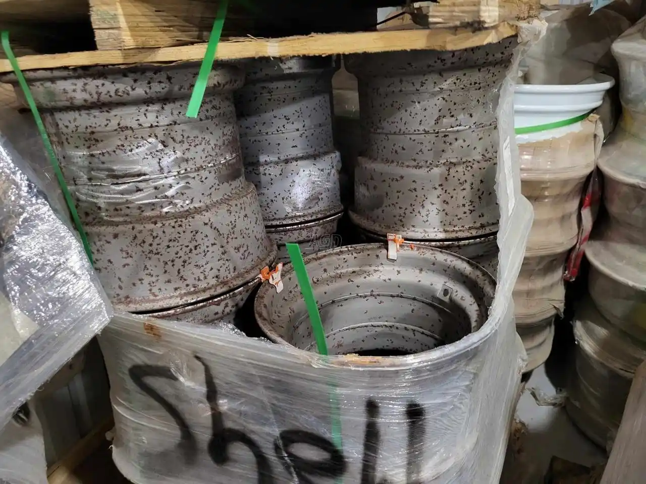 Gallery image 1 for New Multistar 16x17 Rims