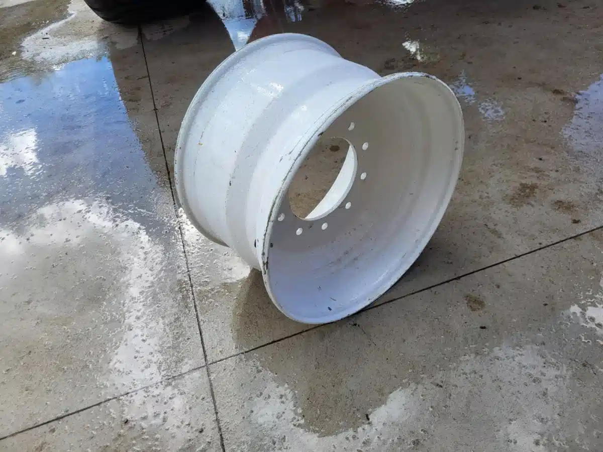 Gallery image 1 for New Multistar 13x22.5 Rims