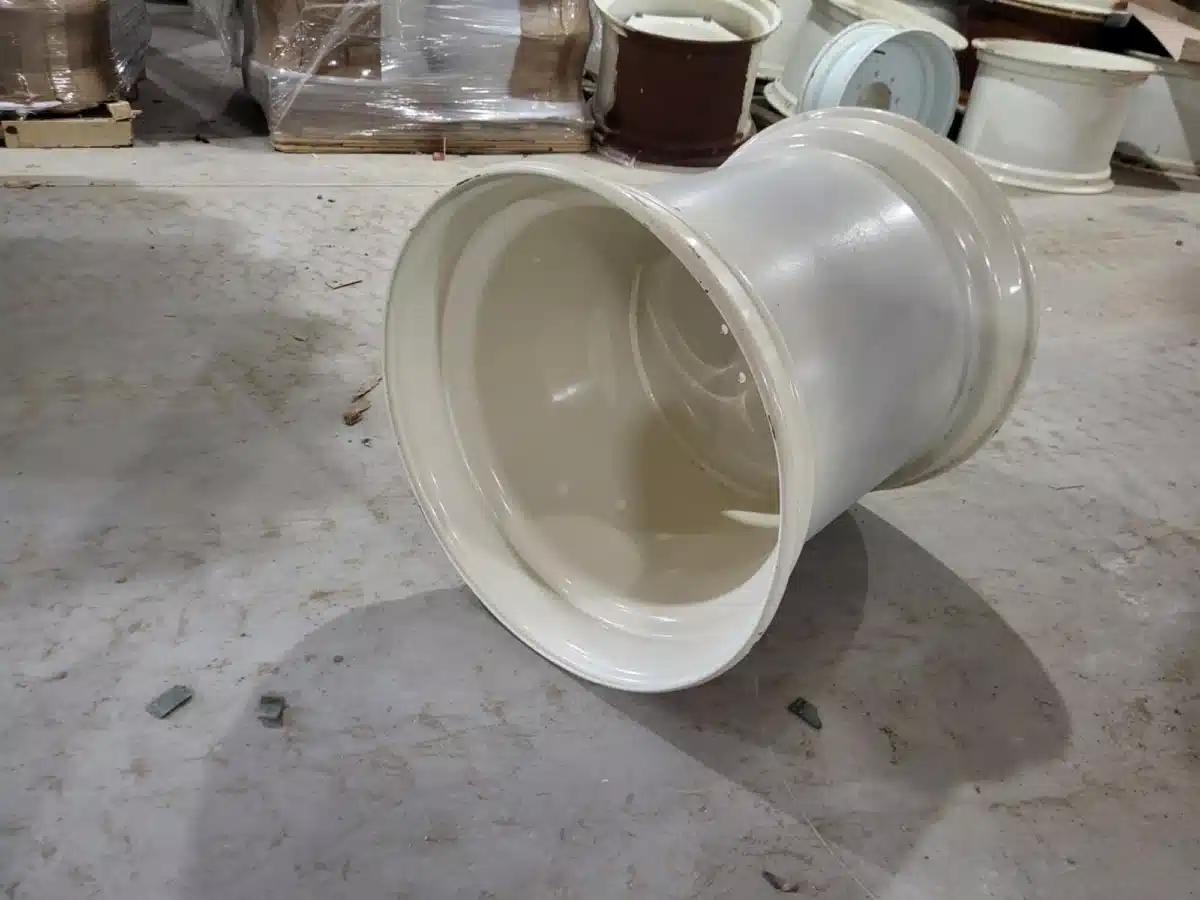 Gallery image 1 for New Horst Wagons 24x22.5 Rims