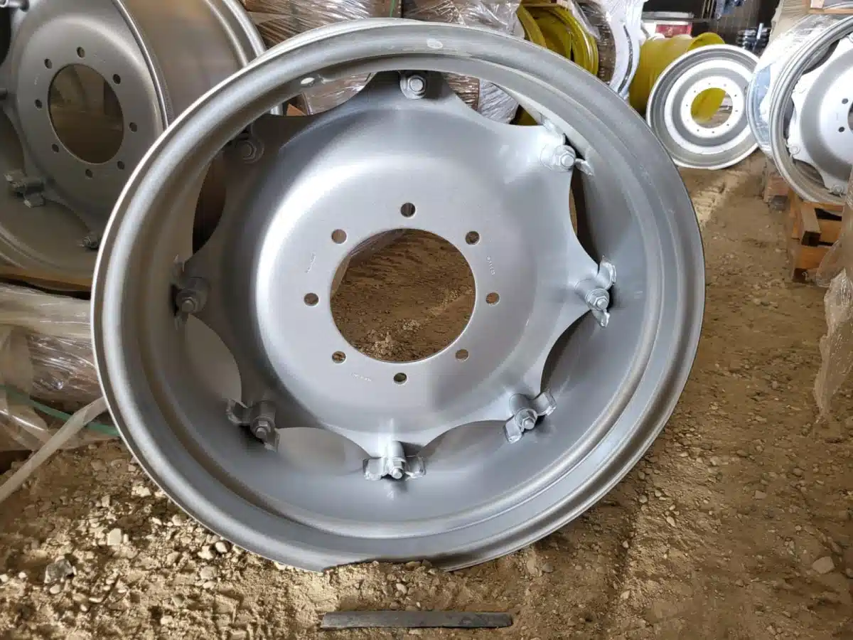 Gallery image 2 for New Multistar 15x28 Rims