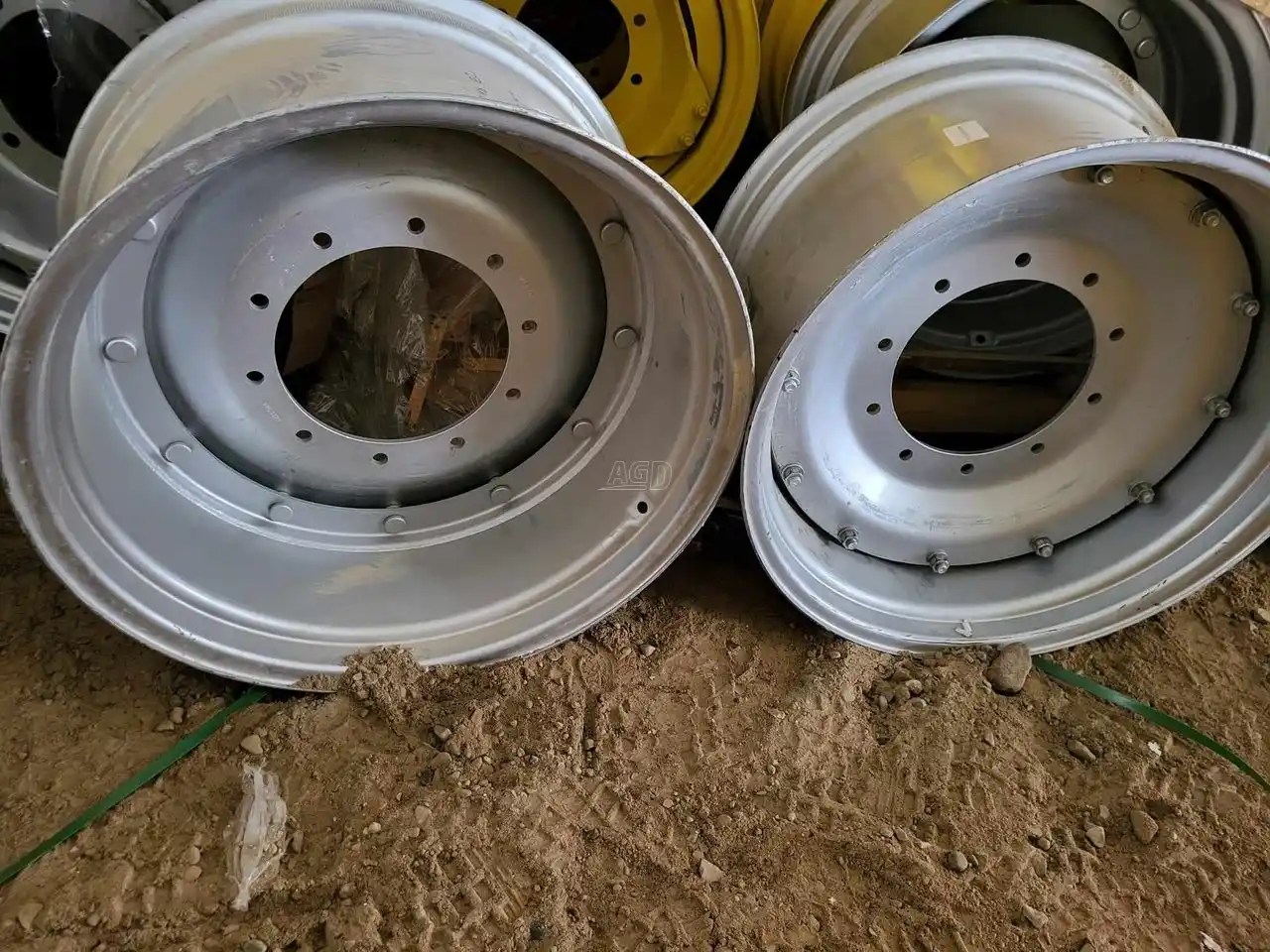 Gallery image 1 for New Multistar 15x28 Rims