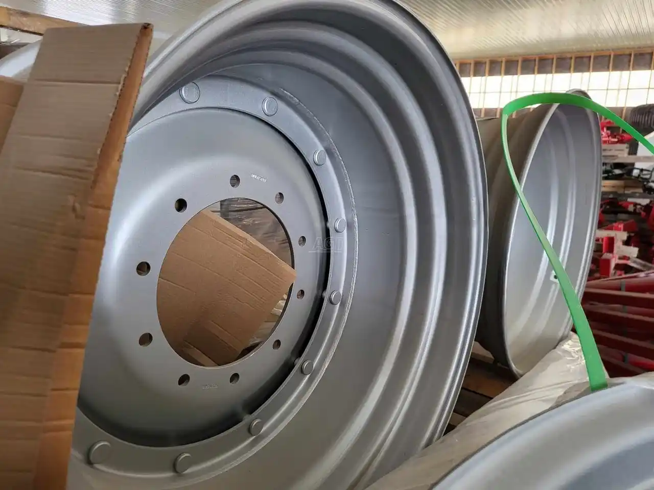 Gallery image 2 for New Multistar 16x30 Rims