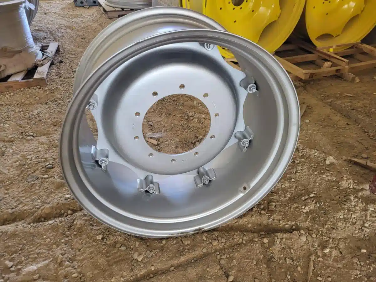 Gallery image 1 for New Multistar 16x30 Rims