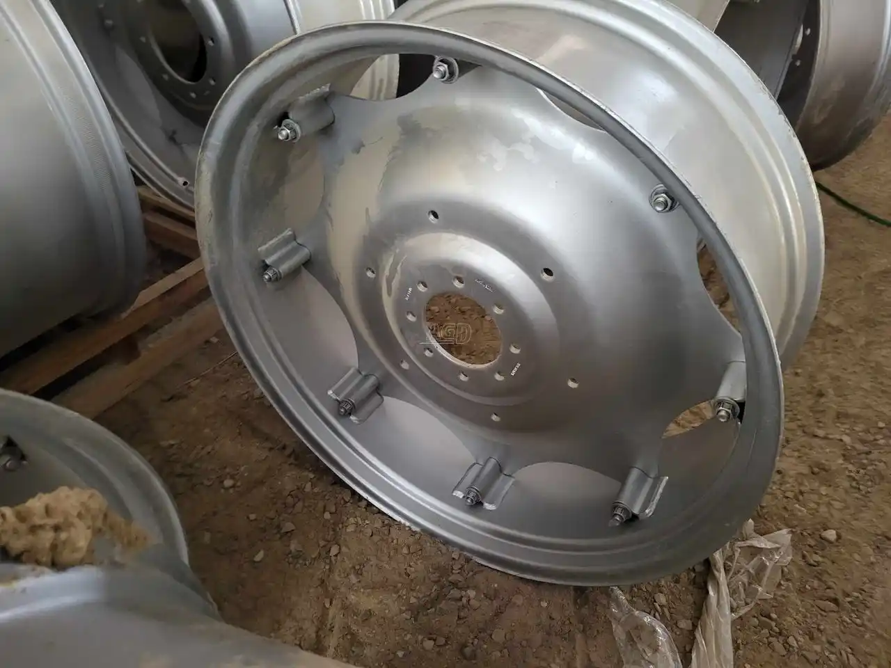 Gallery image 2 for New Multistar 14x38 Rims